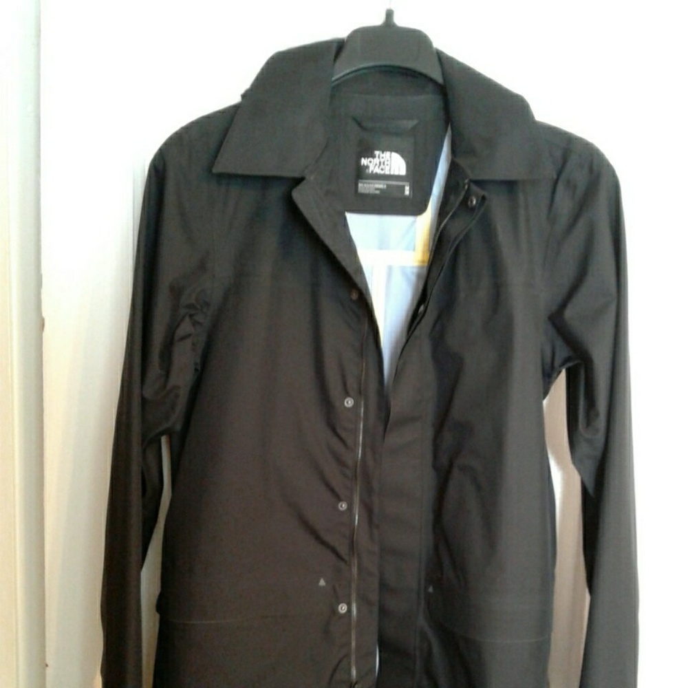 North Face rain jacket for men size M